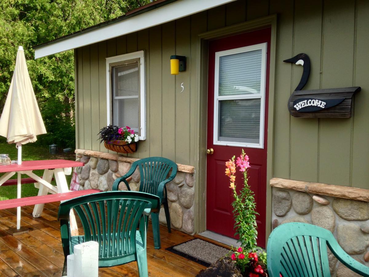 Cedar Ridge Cabins Honor Buitenkant foto