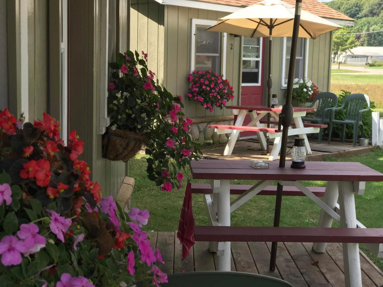 Cedar Ridge Cabins Honor Buitenkant foto